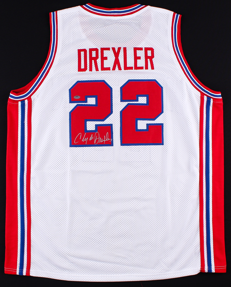 Clyde Drexler Signed University of Houston Cougars Jersey (Schwartz COA) at PristineAuction.com Clyde Drexler Signed University of Houston Cougars Jersey (Schwartz COA) at PristineAuction.com