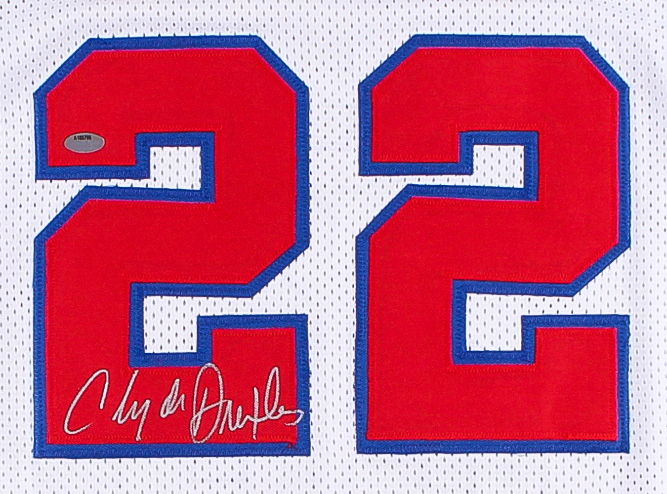 Clyde Drexler Signed University of Houston Cougars Jersey (Schwartz COA) at PristineAuction.com Clyde Drexler Signed University of Houston Cougars Jersey (Schwartz COA) at PristineAuction.com