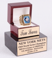 Tom Seaver Mets High Quality Replica 1969 World Series Championship Ring at PristineAuction.com Tom Seaver Mets High Quality Replica 1969 World Series Championship Ring at PristineAuction.com