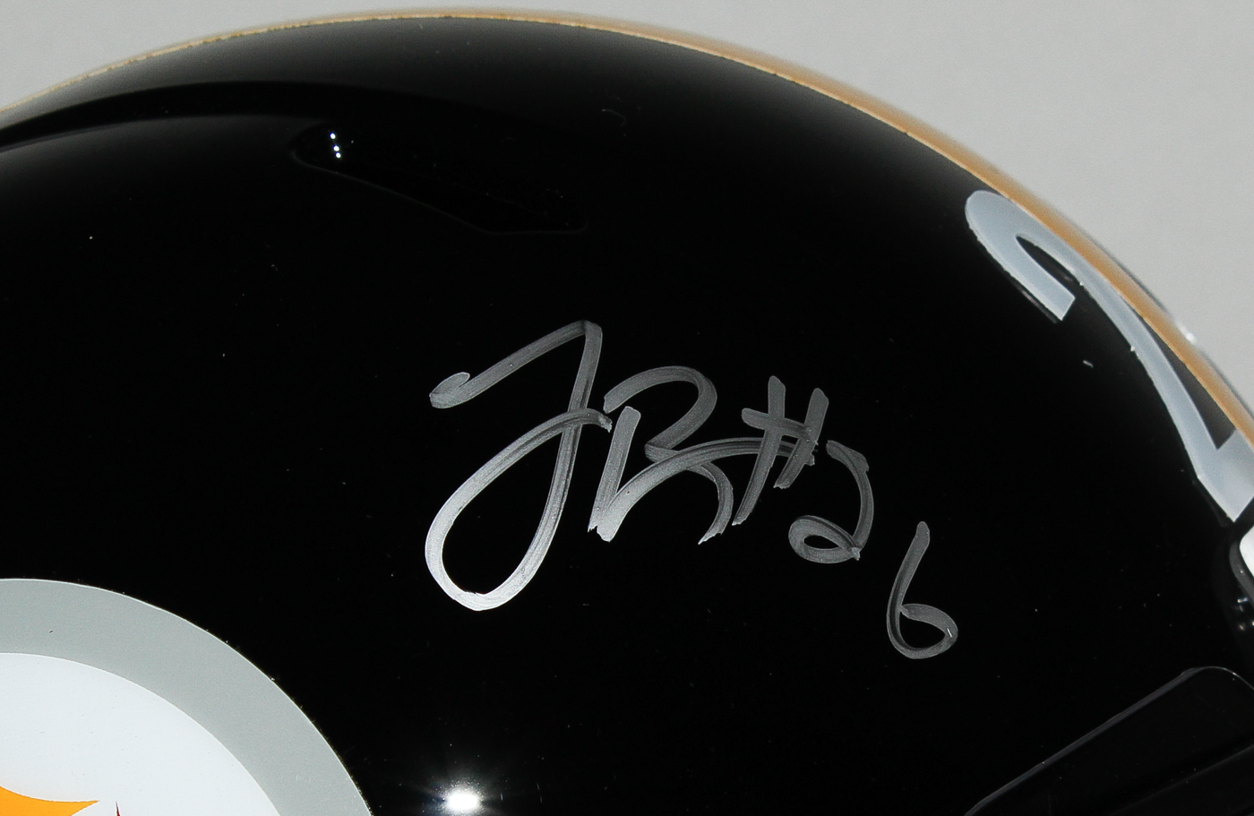 Le'Veon Bell Signed Steelers Full-Size Speed Helmet With Visor (TSE) at PristineAuction.com Le'Veon Bell Signed Steelers Full-Size Speed Helmet With Visor (TSE) at PristineAuction.com