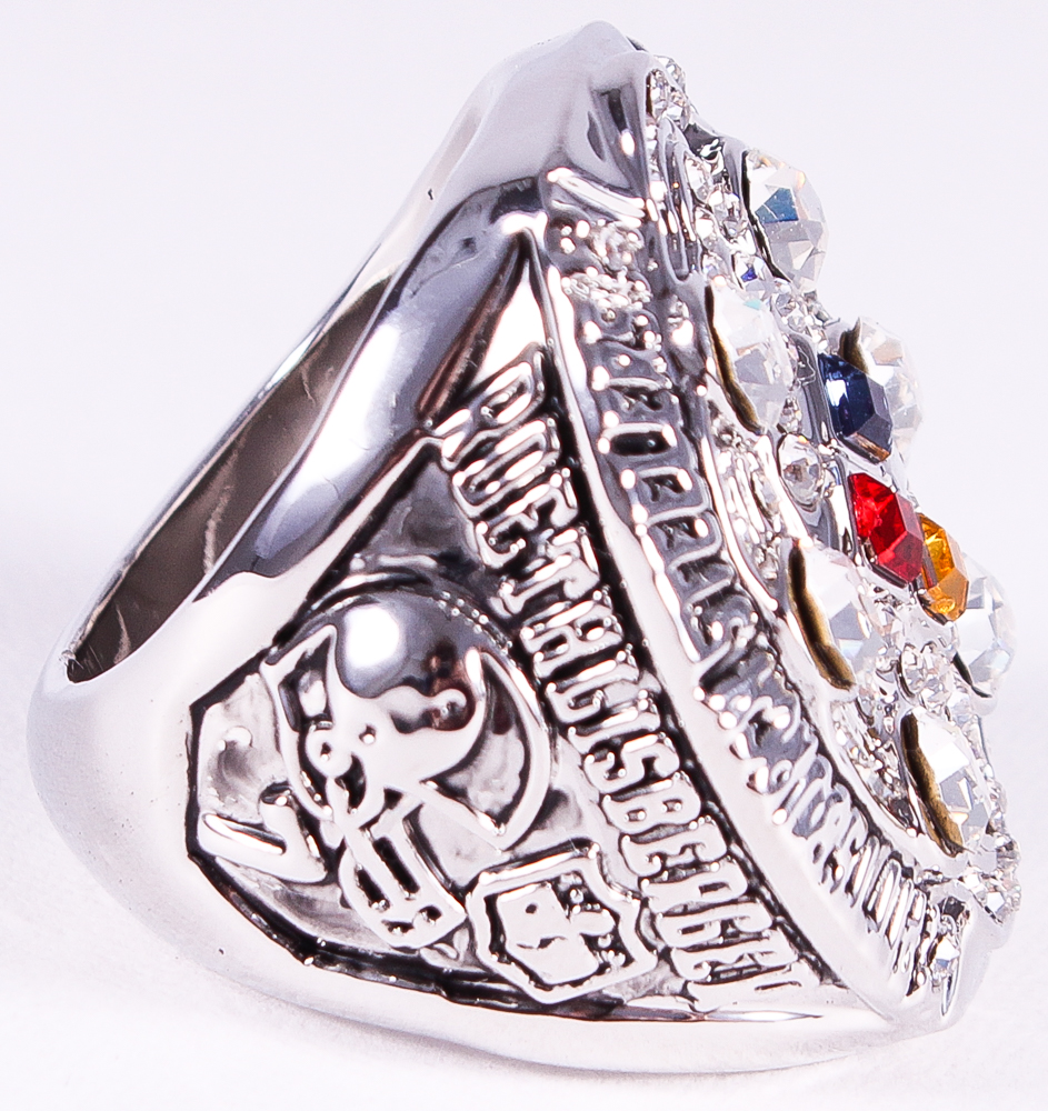 Ben Roethlisberger Pittsburgh Steelers High Quality Replica 2008 Super Bowl XLIII Championship Ring at PristineAuction.com Ben Roethlisberger Pittsburgh Steelers High Quality Replica 2008 Super Bowl XLIII Championship Ring at PristineAuction.com