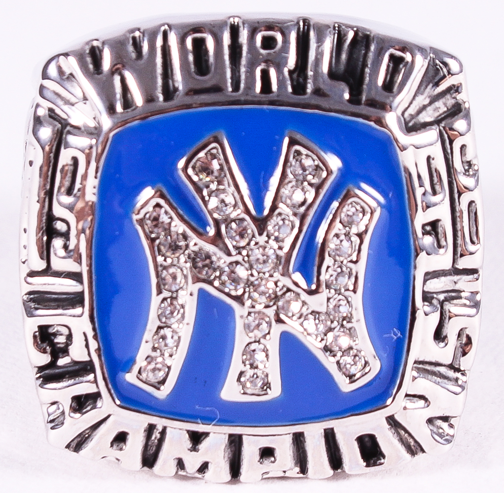 Derek Jeter New York Yankees High Quality Replica 1996 World Series Ring at PristineAuction.com Derek Jeter New York Yankees High Quality Replica 1996 World Series Ring at PristineAuction.com