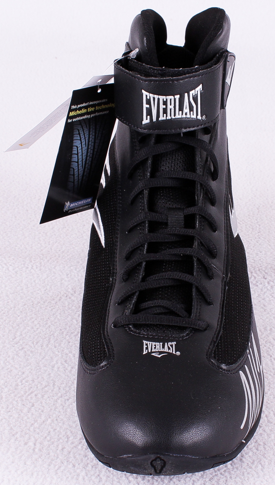 Mike Tyson Signed Everlast Boxing Shoe (PSA COA) at PristineAuction.com Mike Tyson Signed Everlast Boxing Shoe (PSA COA) at PristineAuction.com