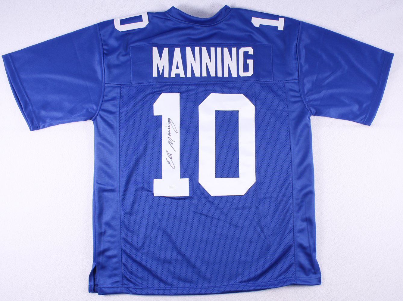 Eli Manning Signed Giants Jersey (JSA COA) at PristineAuction.com Eli Manning Signed Giants Jersey (JSA COA) at PristineAuction.com