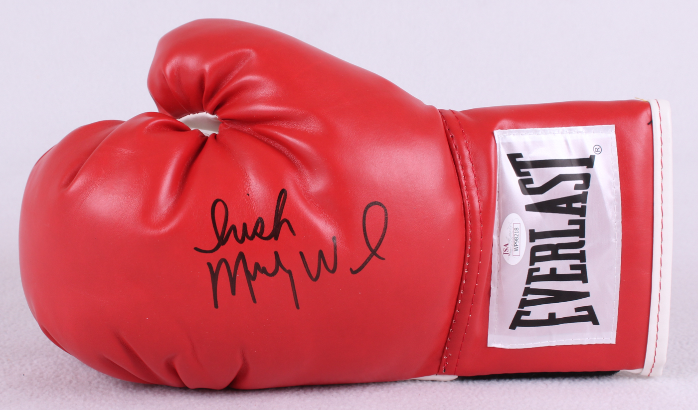Micky Ward Signed Everlast Boxing Glove Inscribed "Irish" (JSA COA) at PristineAuction.com Micky Ward Signed Everlast Boxing Glove Inscribed "Irish" (JSA COA) at PristineAuction.com