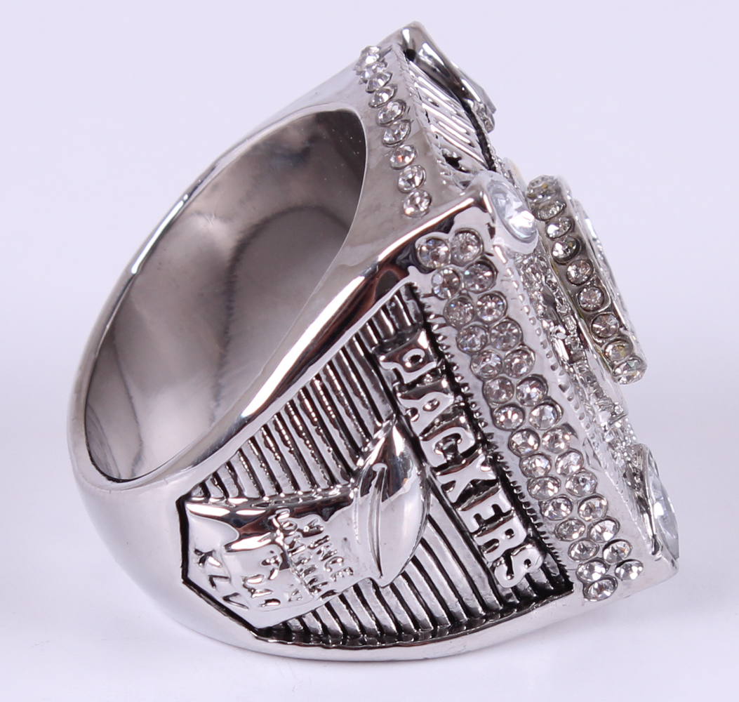 Aaron Rodgers Packers High Quality Replica 2010 Super Bowl XLV Championship Ring at PristineAuction.com Aaron Rodgers Packers High Quality Replica 2010 Super Bowl XLV Championship Ring at PristineAuction.com