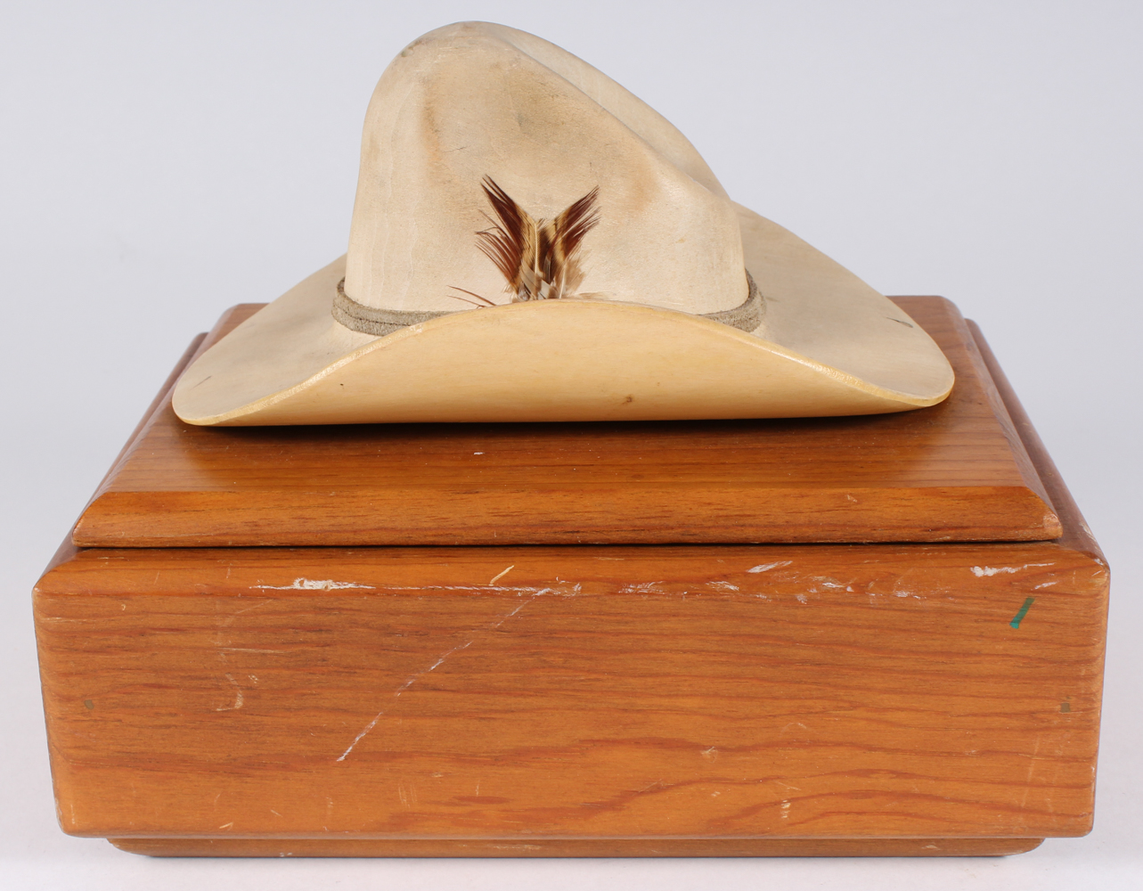 Custom Wooden Box with Cowboy Hat from Ken Stabler's Desk (Stabler LOA) at PristineAuction.com Custom Wooden Box with Cowboy Hat from Ken Stabler's Desk (Stabler LOA) at PristineAuction.com