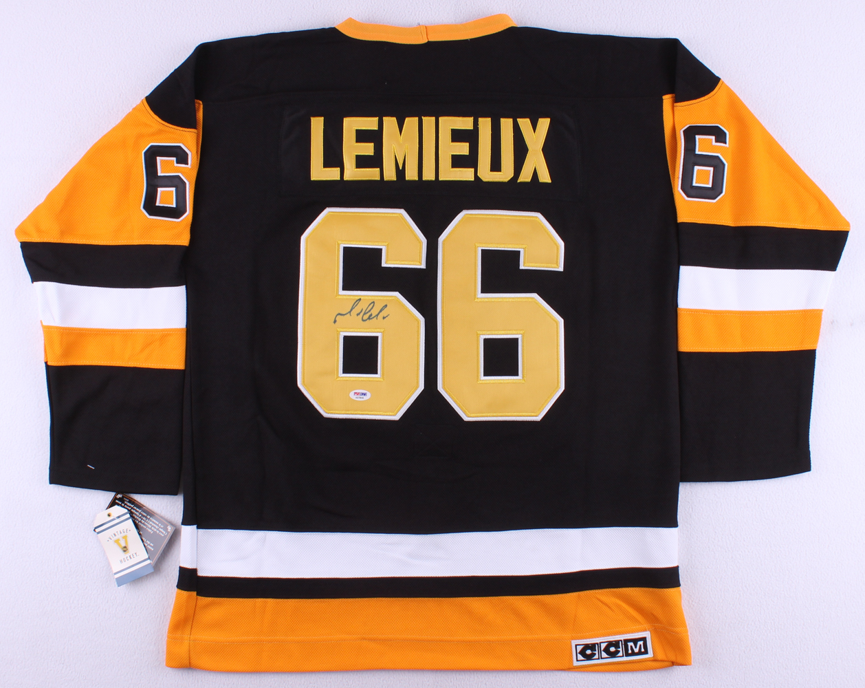 Mario Lemieux Signed Penguins Jersey (PSA COA) at PristineAuction.com Mario Lemieux Signed Penguins Jersey (PSA COA) at PristineAuction.com