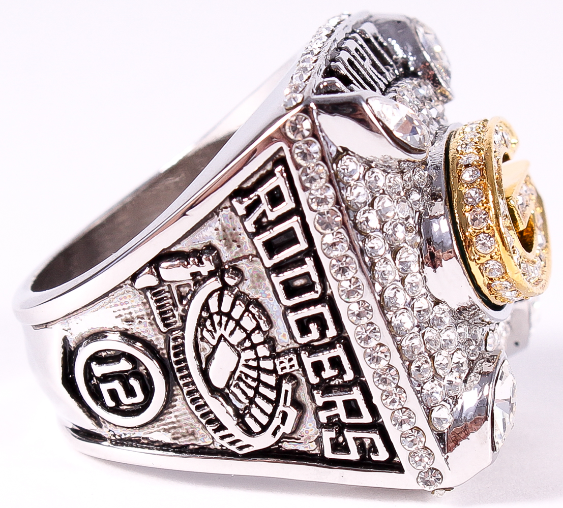 Aaron Rodgers Packers High Quality Replica 2010 Super Bowl XLV Championship Ring with Display Box at PristineAuction.com Aaron Rodgers Packers High Quality Replica 2010 Super Bowl XLV Championship Ring with Display Box at PristineAuction.com