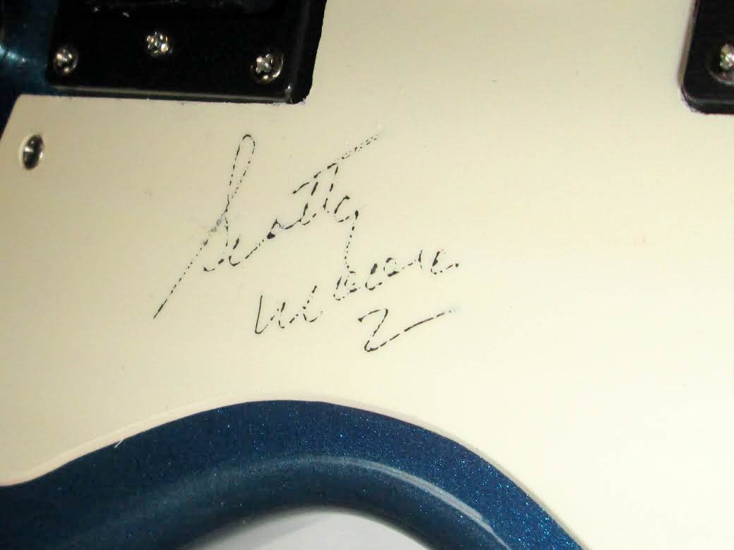 Scotty Moore Signed Elvis Presley Full-Size Bridgecraft Electric Guitar (JSA COA) at PristineAuction.com Scotty Moore Signed Elvis Presley Full-Size Bridgecraft Electric Guitar (JSA COA) at PristineAuction.com