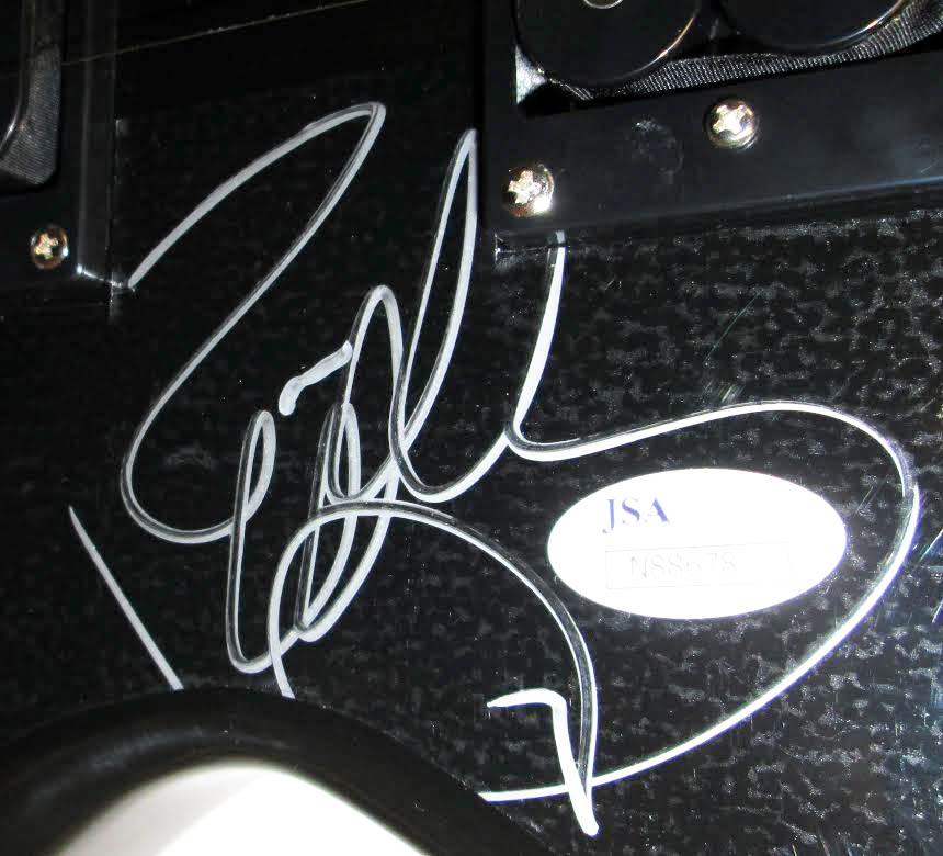 Billy Gibbons Signed ZZ Top Full-Size Bridgecraft Electric Guitar (JSA COA) at PristineAuction.com Billy Gibbons Signed ZZ Top Full-Size Bridgecraft Electric Guitar (JSA COA) at PristineAuction.com