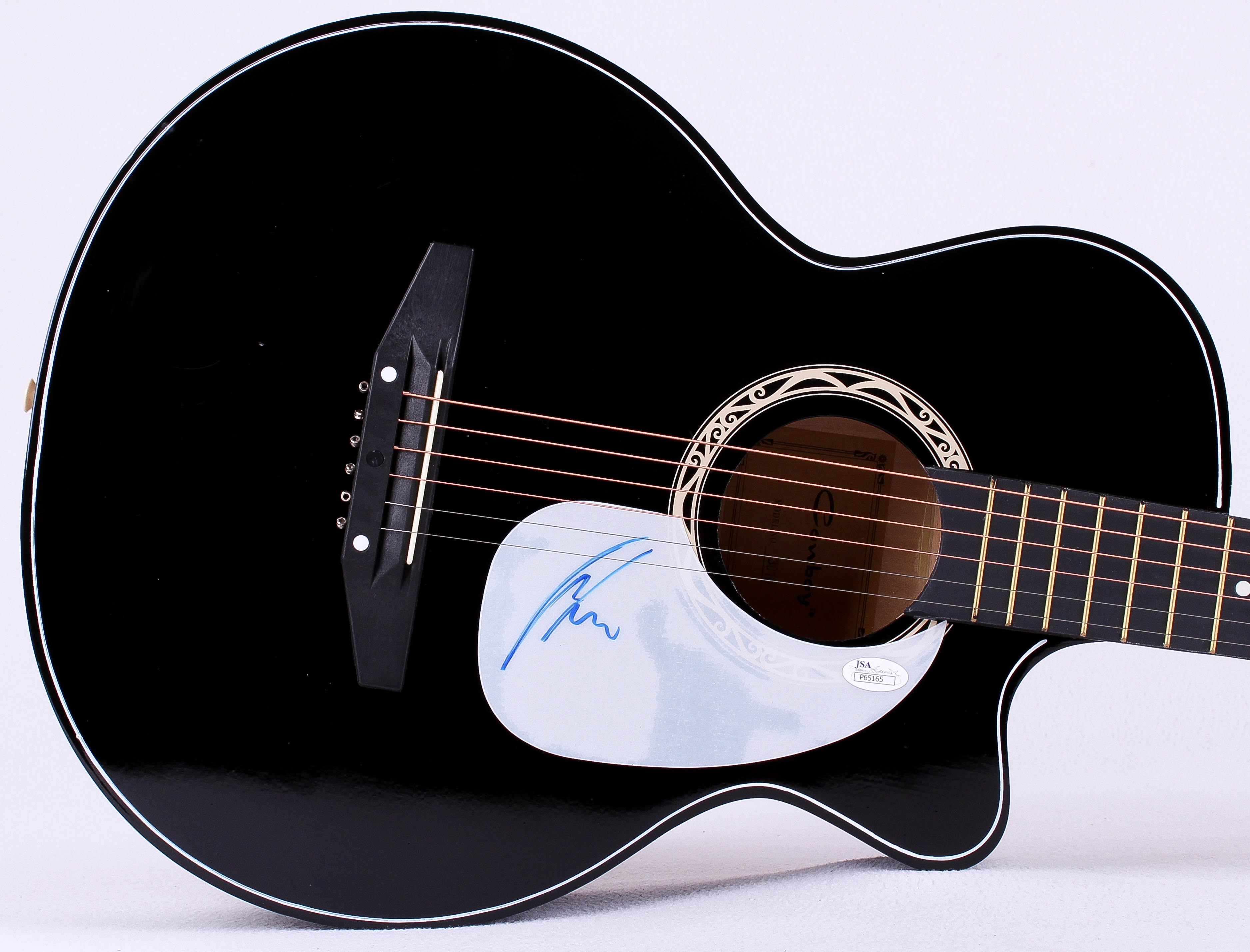Nick Jonas Signed Full-Size Acoustic Guitar (JSA) at PristineAuction.com Nick Jonas Signed Full-Size Acoustic Guitar (JSA) at PristineAuction.com