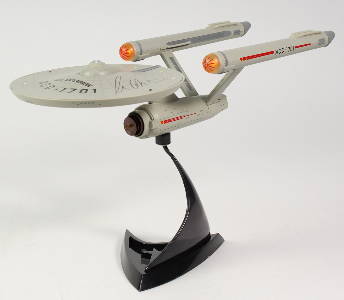 William Shatner Signed Star Trek "Starship Legends" 16" NCC-1701 Enterprise Electronic Starship (Schwartz COA) at PristineAuction.com William Shatner Signed Star Trek "Starship Legends" 16" NCC-1701 Enterprise Electronic Starship (Schwartz COA) at PristineAuction.com