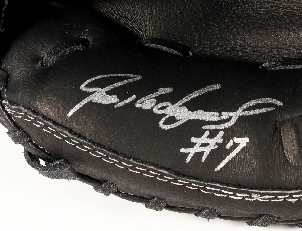 online sports memorabilia auction pristine auction catcher mitt size