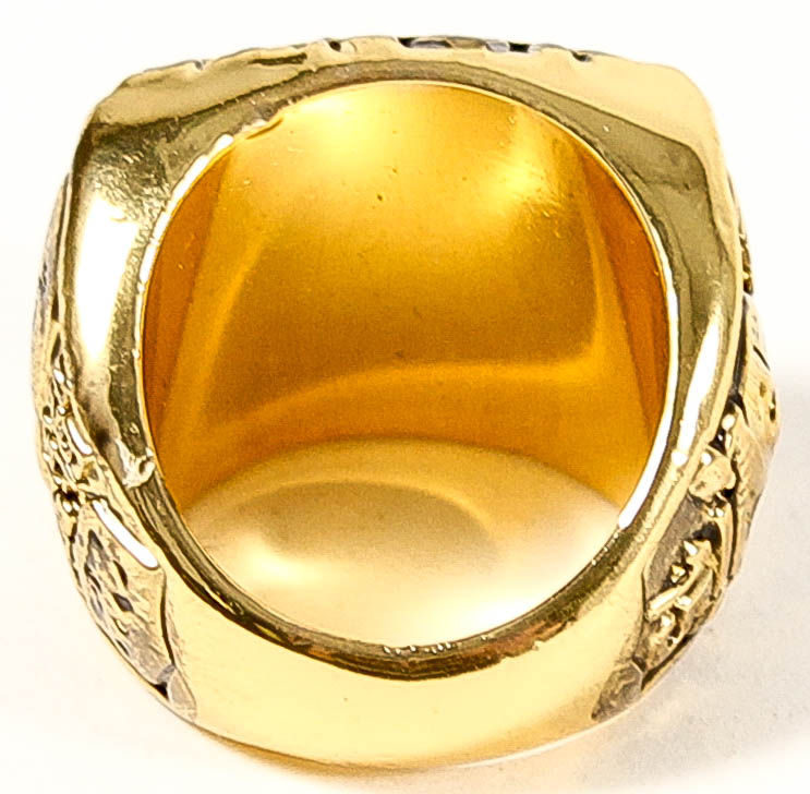 Jeff Hostetler New York Giants High Quality Replica 1990 Super Bowl XXV Championship Ring at PristineAuction.com Jeff Hostetler New York Giants High Quality Replica 1990 Super Bowl XXV Championship Ring at PristineAuction.com