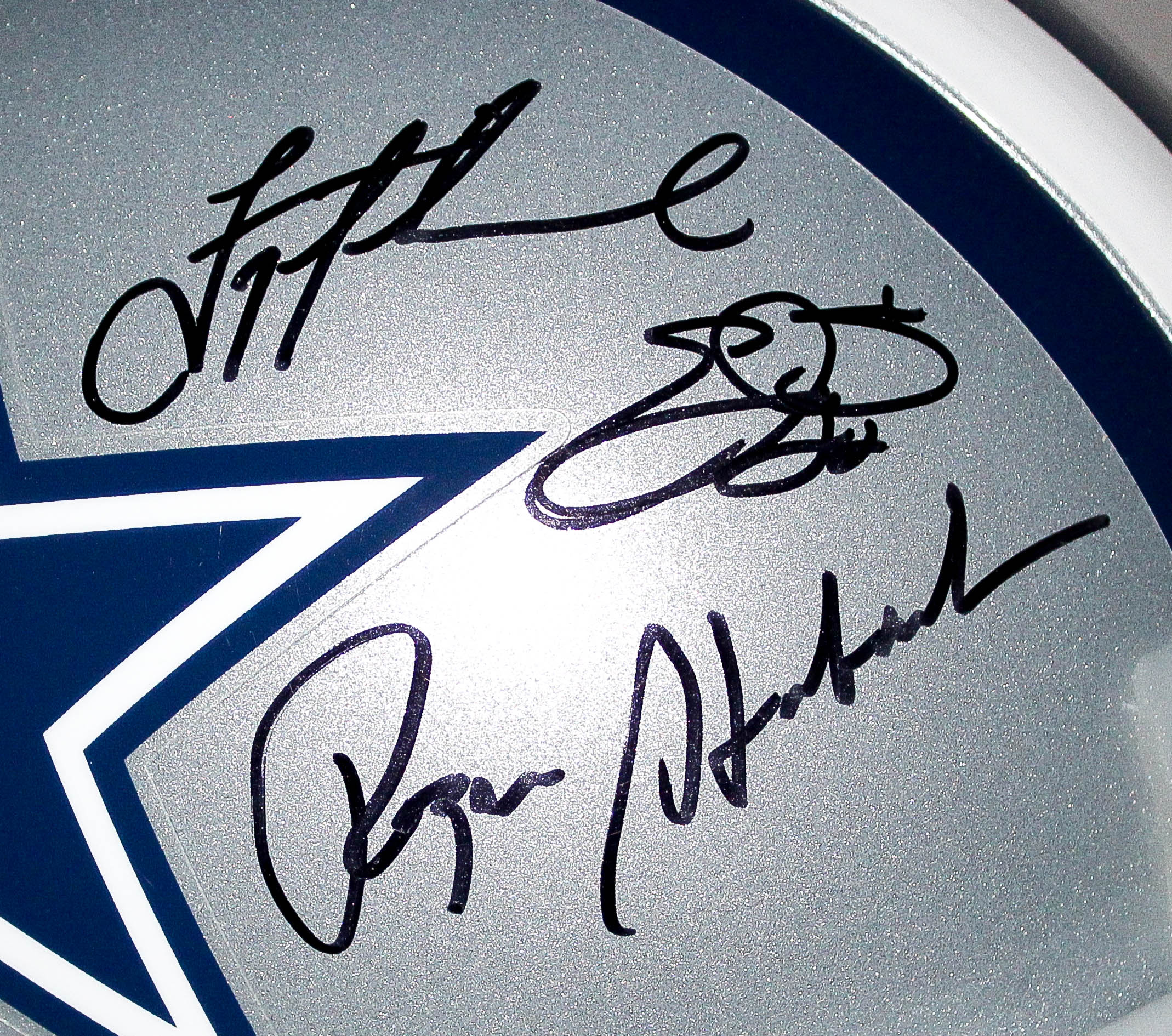 Cowboys Legends Full-Size Helmet Signed by (25) with Troy Aikman, Emmitt Smith, Roger Staubach, Michael Irvin, Daryl "Moose" Johnston, Ed "Too Tall" Jones (PSA LOA) at PristineAuction.com Cowboys Legends Full-Size Helmet Signed by (25) with Troy Aikman, Emmitt Smith, Roger Staubach, Michael Irvin, Daryl "Moose" Johnston, Ed "Too Tall" Jones (PSA LOA) at PristineAuction.com