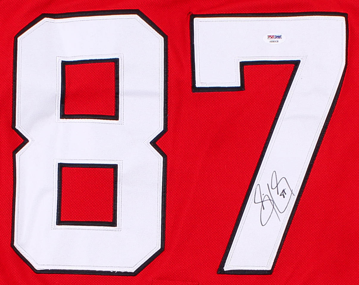 Sidney Crosby Signed Authentic Team Canada Alternate Captain Jersey with 2010 Olympic Games Patch (PSA COA) at PristineAuction.com Sidney Crosby Signed Authentic Team Canada Alternate Captain Jersey with 2010 Olympic Games Patch (PSA COA) at PristineAuction.com