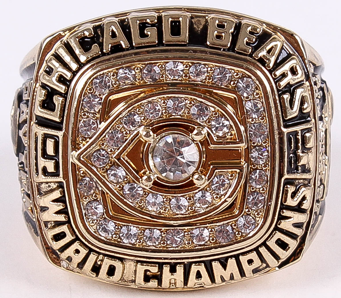 Walter Payton Chicago Bears High Quality Replica 1985 Super Bowl XX Championship Ring at PristineAuction.com Walter Payton Chicago Bears High Quality Replica 1985 Super Bowl XX Championship Ring at PristineAuction.com