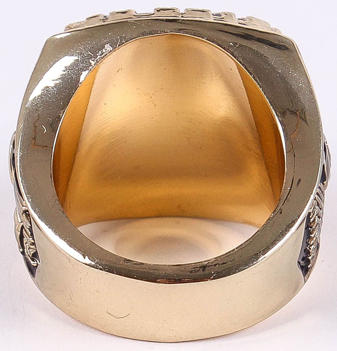 Walter Payton Chicago Bears High Quality Replica 1985 Super Bowl XX Championship Ring at PristineAuction.com Walter Payton Chicago Bears High Quality Replica 1985 Super Bowl XX Championship Ring at PristineAuction.com