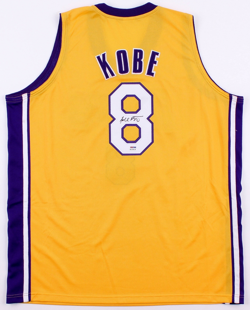 Kobe Bryant Signed Lakers Jersey (PSA COA) at PristineAuction.com Kobe Bryant Signed Lakers Jersey (PSA COA) at PristineAuction.com