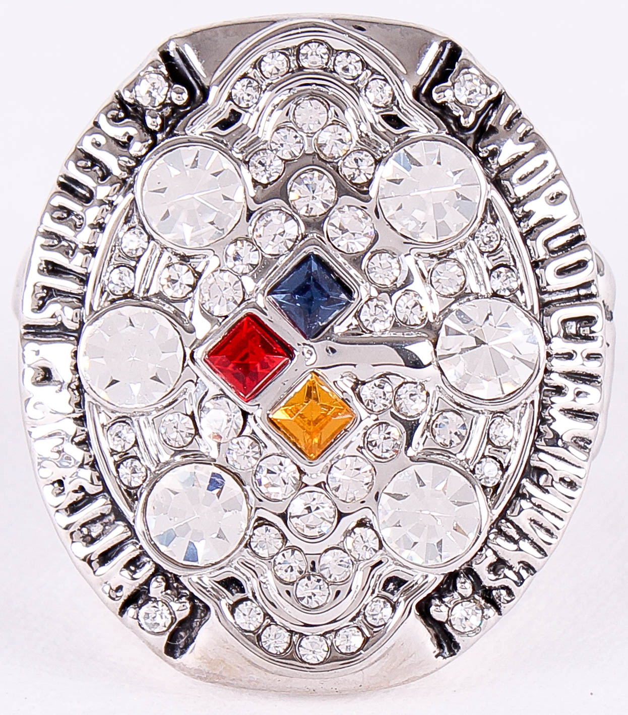 Ben Roethlisberger Pittsburgh Steelers High Quality Replica 2008 Super Bowl XLIII Championship Ring at PristineAuction.com Ben Roethlisberger Pittsburgh Steelers High Quality Replica 2008 Super Bowl XLIII Championship Ring at PristineAuction.com