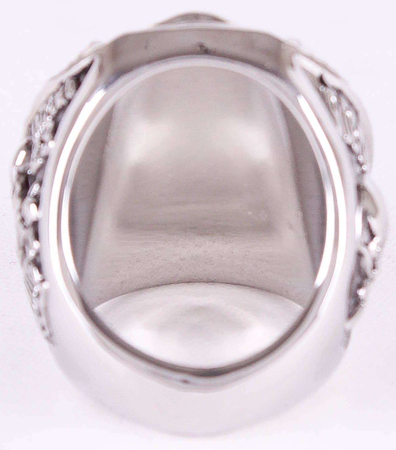 Ben Roethlisberger Pittsburgh Steelers High Quality Replica 2008 Super Bowl XLIII Championship Ring at PristineAuction.com Ben Roethlisberger Pittsburgh Steelers High Quality Replica 2008 Super Bowl XLIII Championship Ring at PristineAuction.com