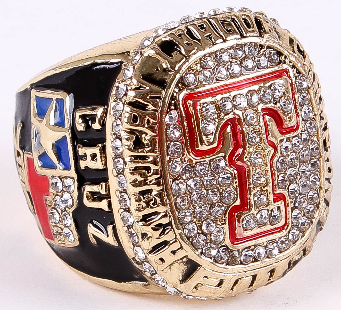 Nelson Cruz Texas Rangers High Quality Replica 2010 AL Championship Ring at PristineAuction.com Nelson Cruz Texas Rangers High Quality Replica 2010 AL Championship Ring at PristineAuction.com