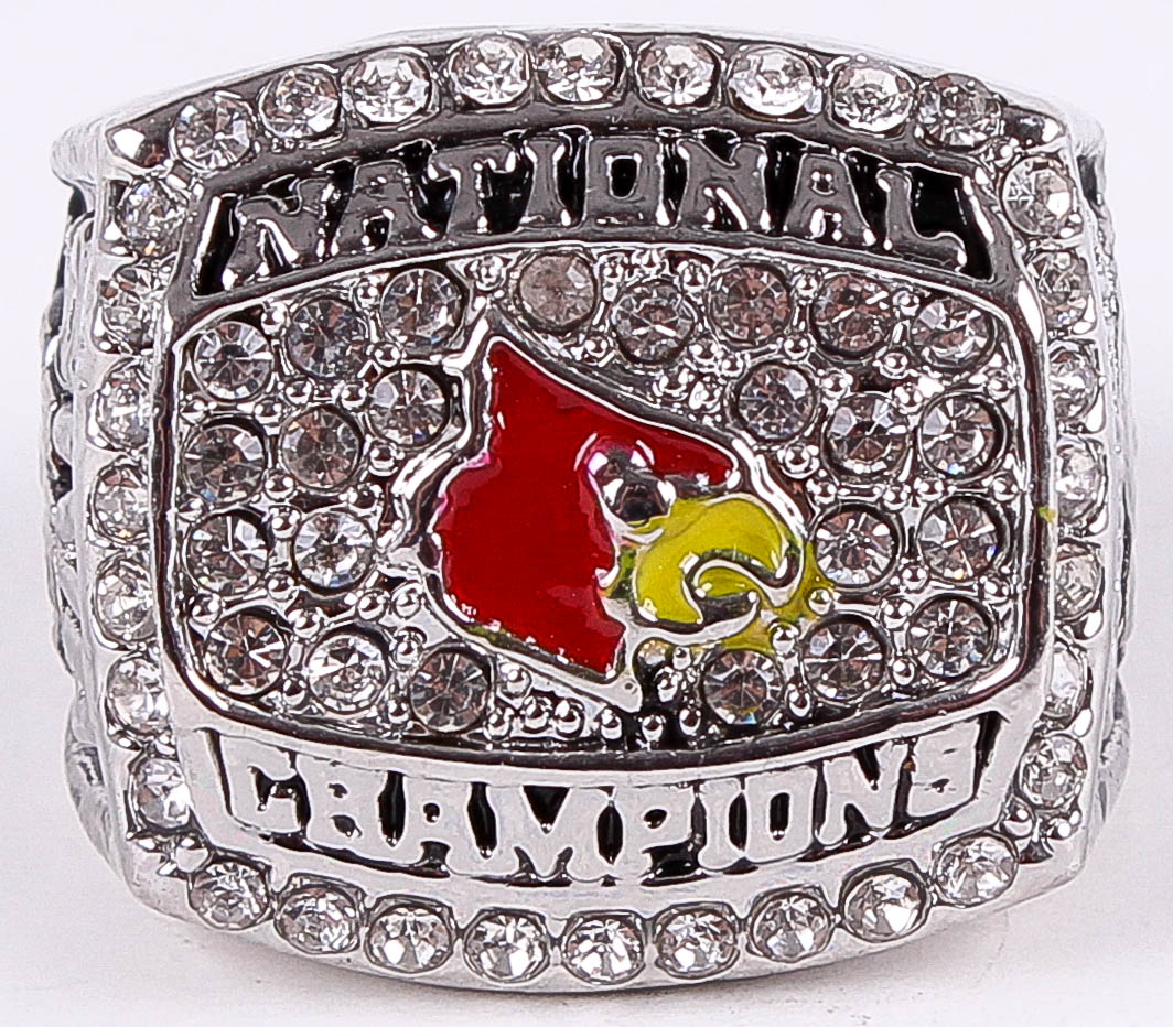Louisville Cardinals High Quality Replica 2013 National Championship Ring at PristineAuction.com Louisville Cardinals High Quality Replica 2013 National Championship Ring at PristineAuction.com