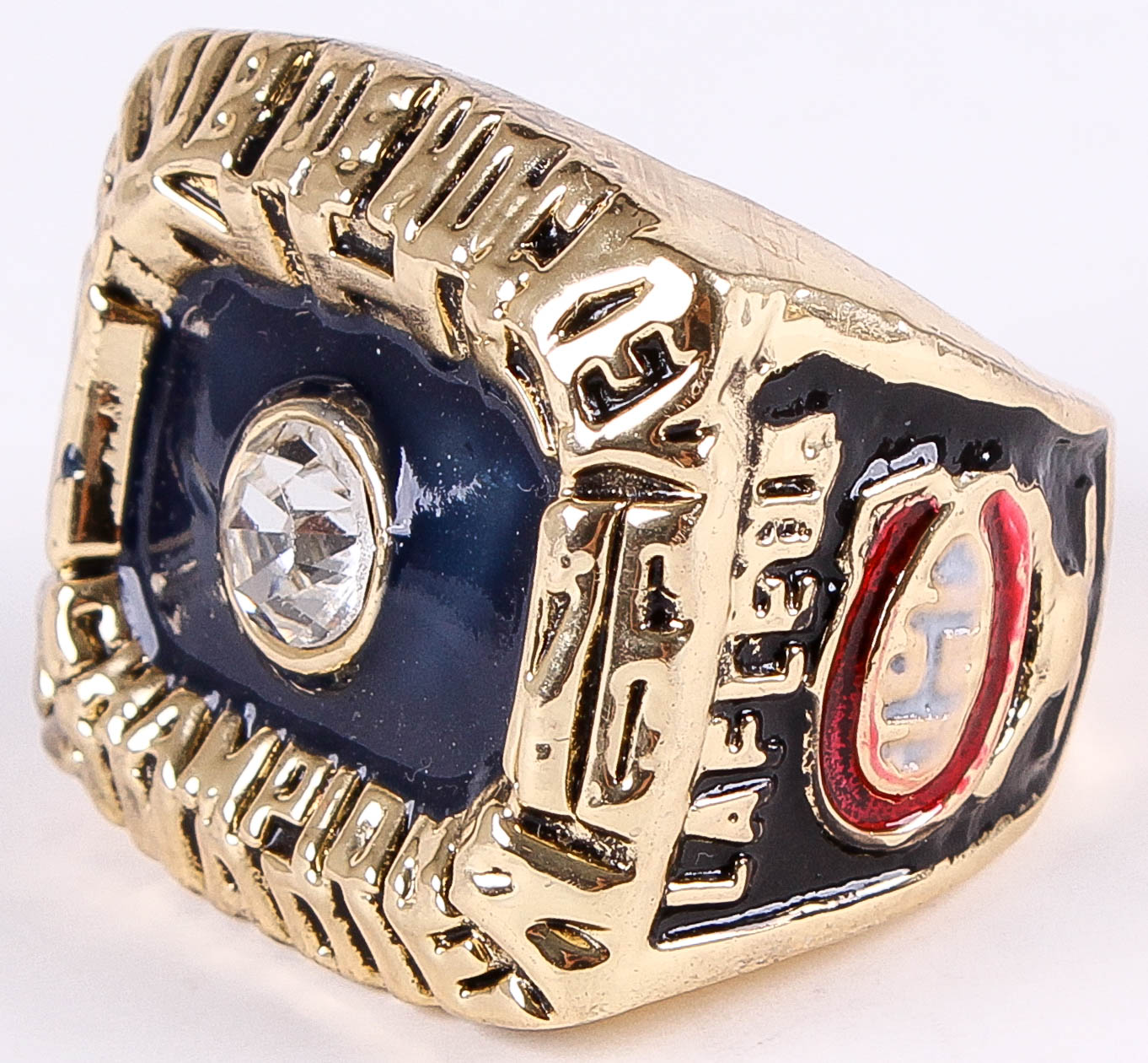 Guy Lafleur Montreal Canadiens High Quality Replica 1976 Stanley Cup Championship Ring at PristineAuction.com Guy Lafleur Montreal Canadiens High Quality Replica 1976 Stanley Cup Championship Ring at PristineAuction.com
