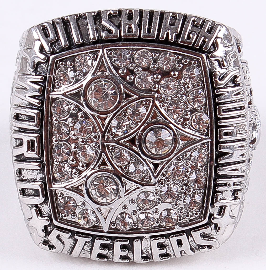 Terry Bradshaw Pittsburgh Steelers High Quality Replica 1979 Super Bowl XIII Championship Ring at PristineAuction.com Terry Bradshaw Pittsburgh Steelers High Quality Replica 1979 Super Bowl XIII Championship Ring at PristineAuction.com