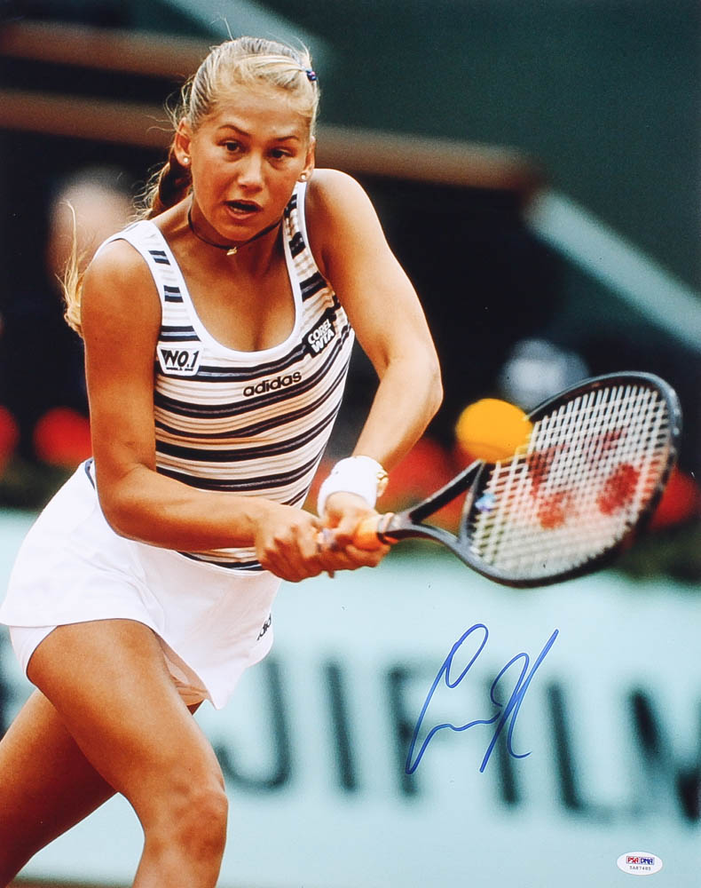 Anna Kournikova Signed 16x20 Photo (PSA COA) at PristineAuction.com Anna Kournikova Signed 16x20 Photo (PSA COA) at PristineAuction.com
