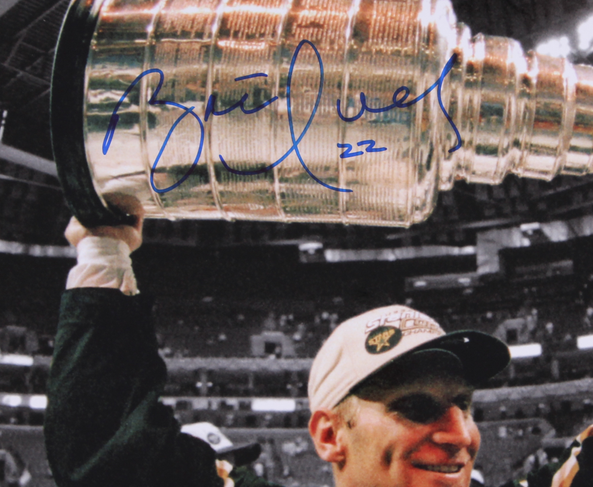 Brett Hull Signed Stars 16x20 Photo (Schwartz COA) at PristineAuction.com Brett Hull Signed Stars 16x20 Photo (Schwartz COA) at PristineAuction.com