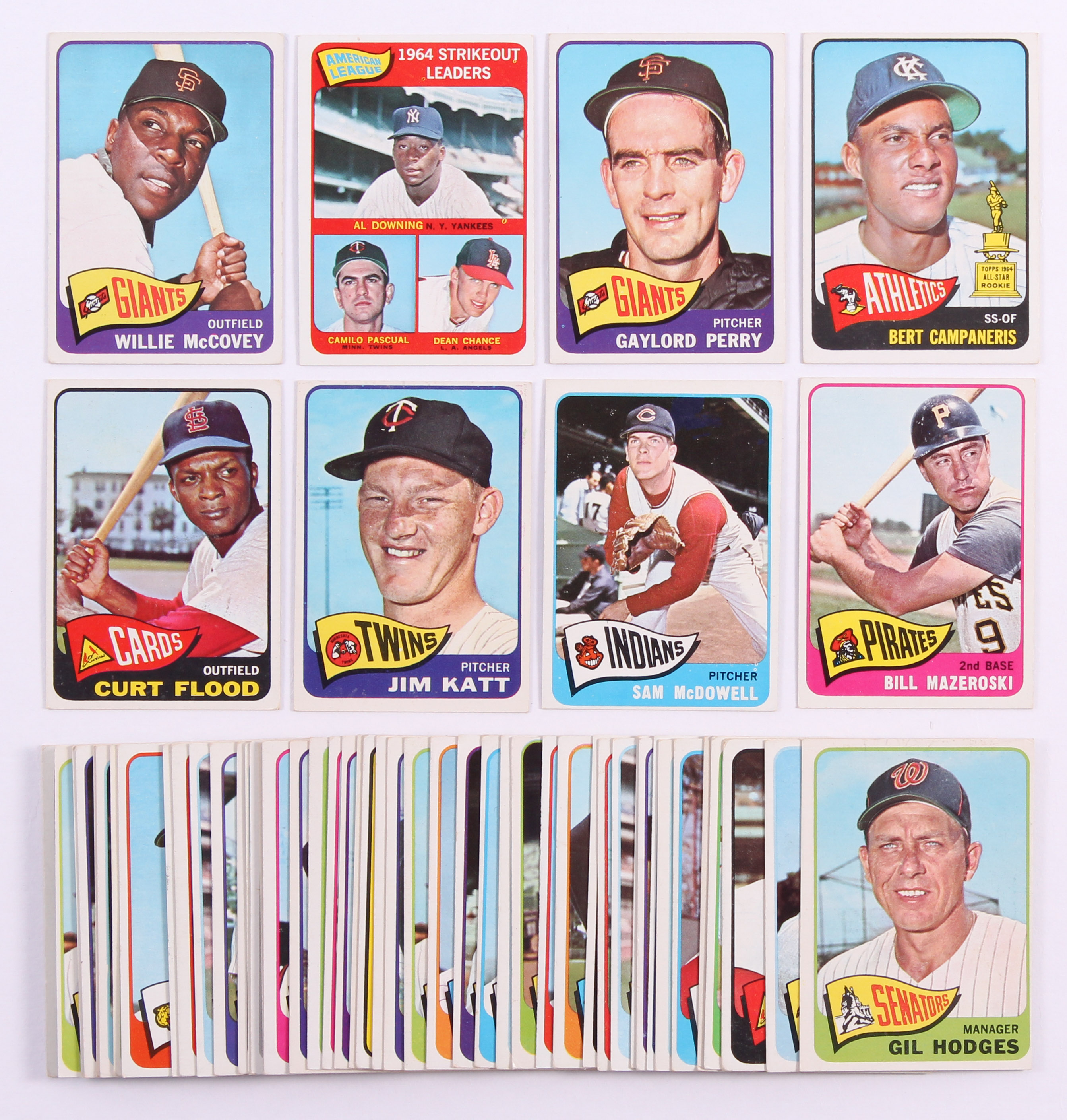 Lot of (54) 1965 Topps Baseball Cards with #176 Willie McCovey, #193 Gaylord Perry, #415 Curt Flood at PristineAuction.com Lot of (54) 1965 Topps Baseball Cards with #176 Willie McCovey, #193 Gaylord Perry, #415 Curt Flood at PristineAuction.com