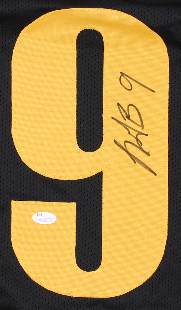 LeGarrette Blount Signed Oregon Ducks Jersey (JSA COA) at PristineAuction.com LeGarrette Blount Signed Oregon Ducks Jersey (JSA COA) at PristineAuction.com