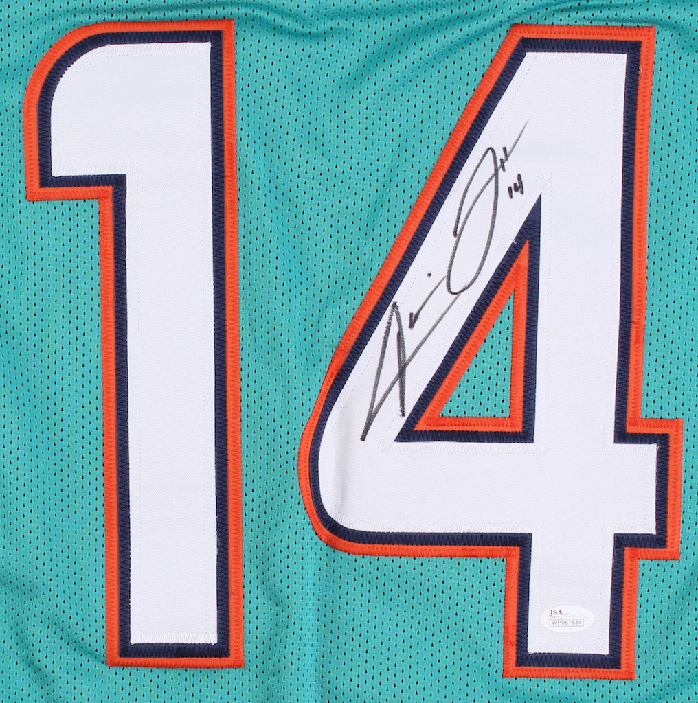 Jarvis Landry Signed Dolphins Jersey (JSA COA) at PristineAuction.com Jarvis Landry Signed Dolphins Jersey (JSA COA) at PristineAuction.com