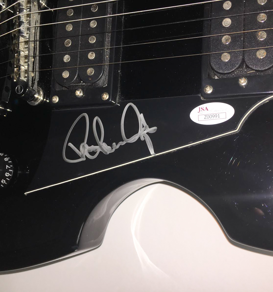 Paul Stanley Signed KISS Washburn Electric Guitar (JSA LOA) at PristineAuction.com Paul Stanley Signed KISS Washburn Electric Guitar (JSA LOA) at PristineAuction.com