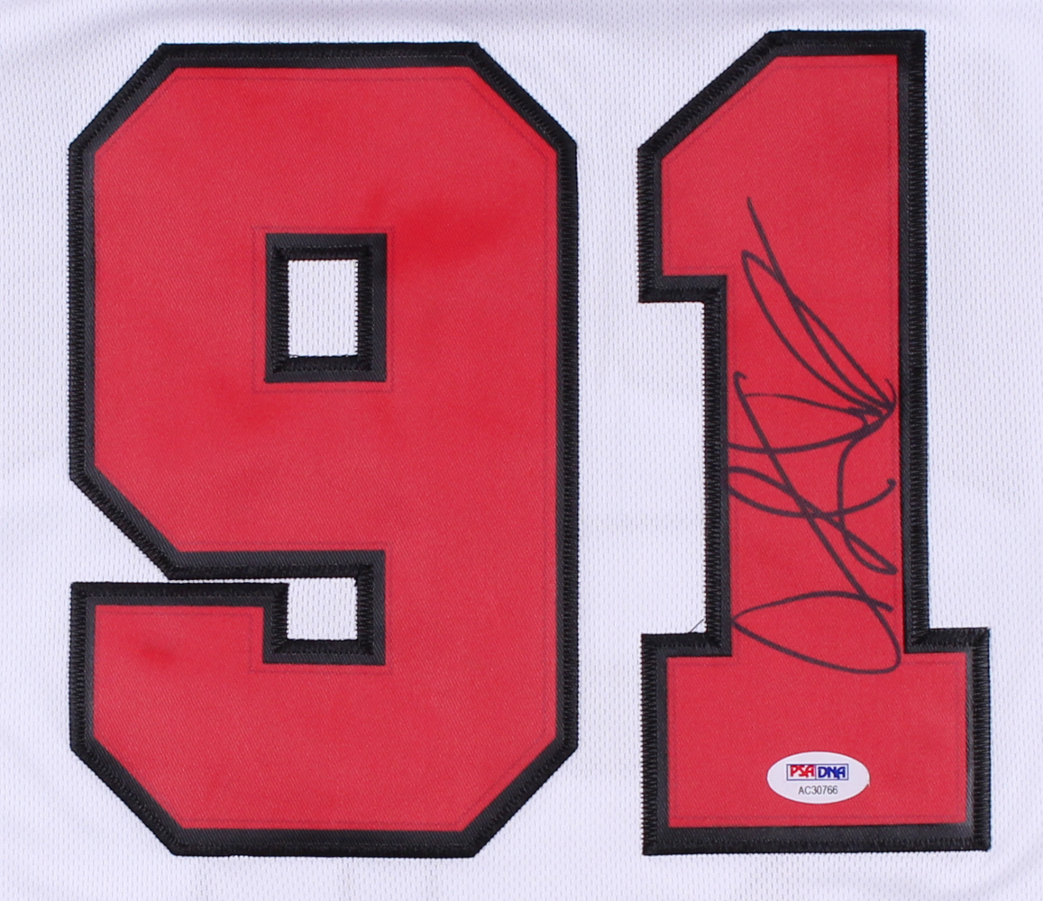 Dennis Rodman Signed Bulls Jersey (PSA COA) at PristineAuction.com Dennis Rodman Signed Bulls Jersey (PSA COA) at PristineAuction.com