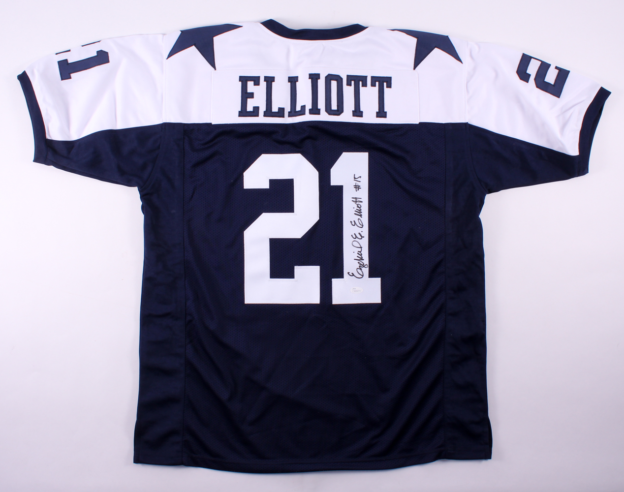 Ezekiel Elliott Signed Cowboys Jersey (JSA COA) at PristineAuction.com Ezekiel Elliott Signed Cowboys Jersey (JSA COA) at PristineAuction.com