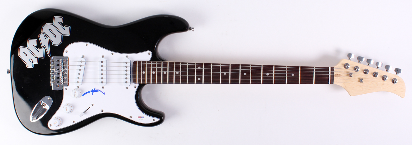 Angus Young Signed Full-Size Custom AC/DC Electric Guitar (PSA COA ...