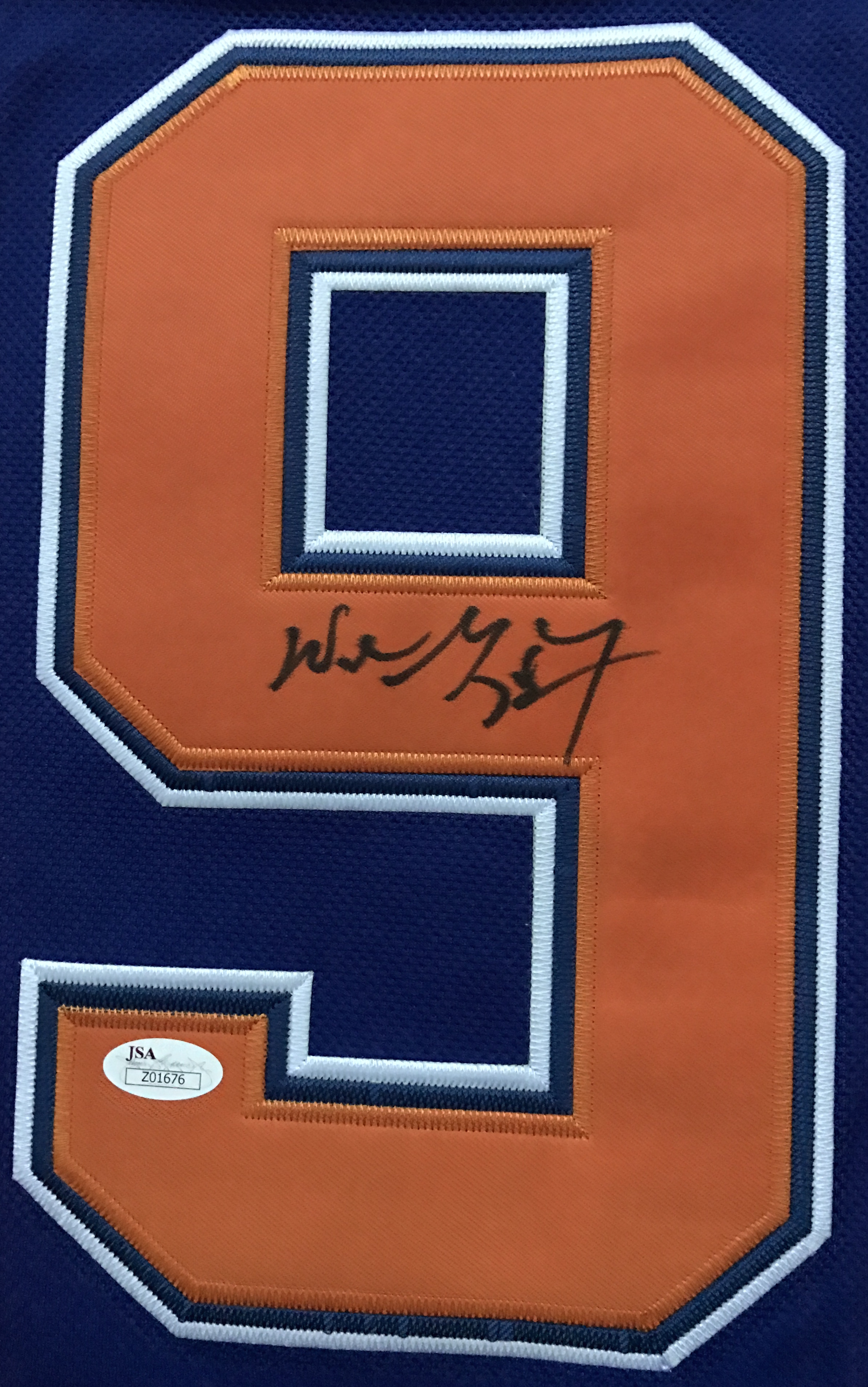 Wayne Gretzky Signed Oilers Captain Jersey (JSA LOA) at PristineAuction.com Wayne Gretzky Signed Oilers Captain Jersey (JSA LOA) at PristineAuction.com