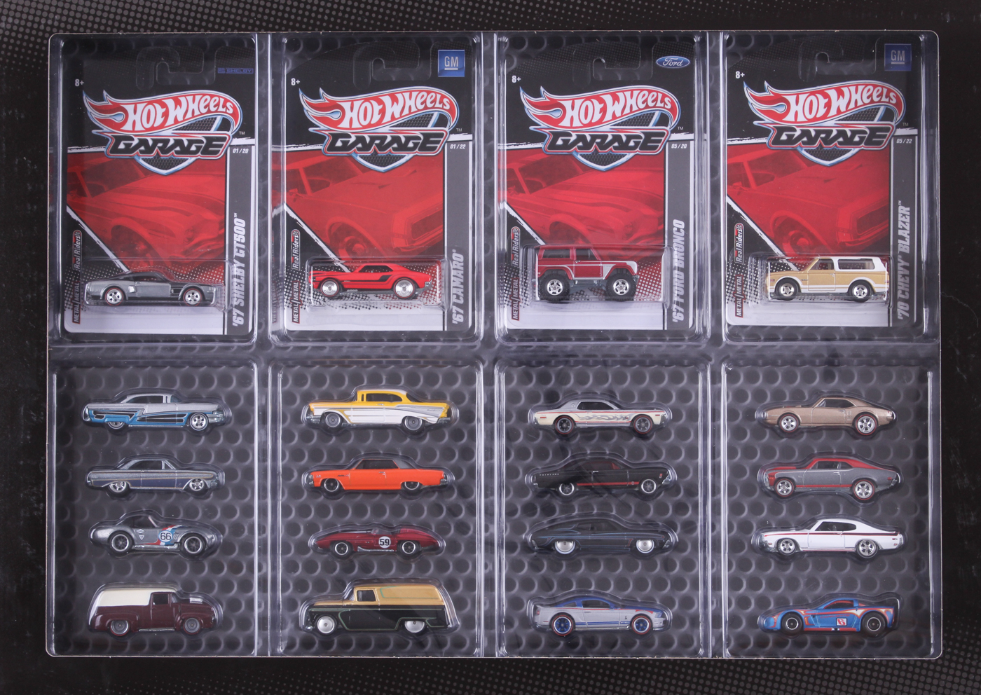 Hot Wheels Garage Ford VS GM Set at PristineAuction.com Hot Wheels Garage Ford VS GM Set at PristineAuction.com