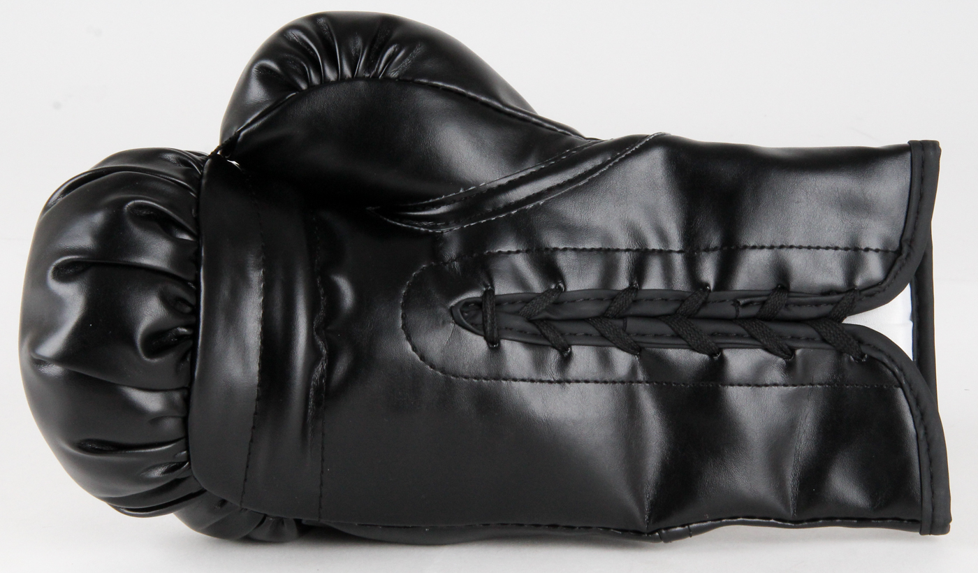 Earnie Shavers Signed Everlast Boxing Glove with Extensive Inscription Referencing Muhammad Ali (Shavers Hologram) at PristineAuction.com Earnie Shavers Signed Everlast Boxing Glove with Extensive Inscription Referencing Muhammad Ali (Shavers Hologram) at PristineAuction.com
