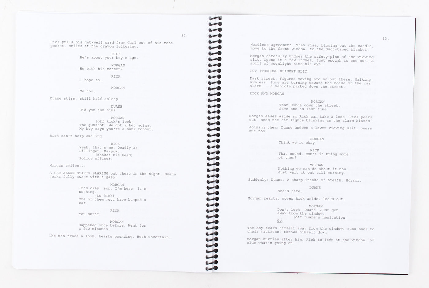 Norman Reedus Signed "The Walking Dead" Script (JSA COA) at PristineAuction.com Norman Reedus Signed "The Walking Dead" Script (JSA COA) at PristineAuction.com