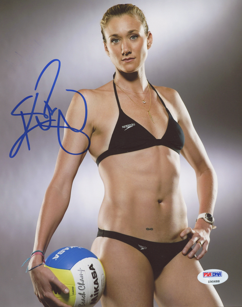 Kerri Walsh Jennings Signed 8x10 Photo (PSA COA) at PristineAuction.com Kerri Walsh Jennings Signed 8x10 Photo (PSA COA) at PristineAuction.com