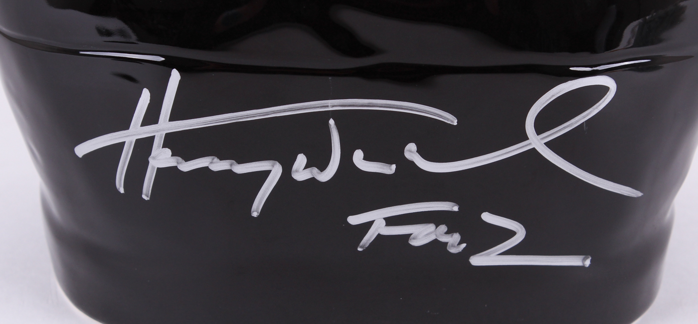 Henry Winkler Signed "The Fonz" Porcelain Cookie Jar Inscribed "Fonz" (MAB) at PristineAuction.com Henry Winkler Signed "The Fonz" Porcelain Cookie Jar Inscribed "Fonz" (MAB) at PristineAuction.com