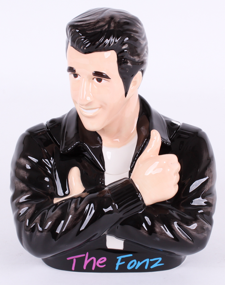 Henry Winkler Signed "The Fonz" Porcelain Cookie Jar Inscribed "Fonz" (MAB) at PristineAuction.com Henry Winkler Signed "The Fonz" Porcelain Cookie Jar Inscribed "Fonz" (MAB) at PristineAuction.com