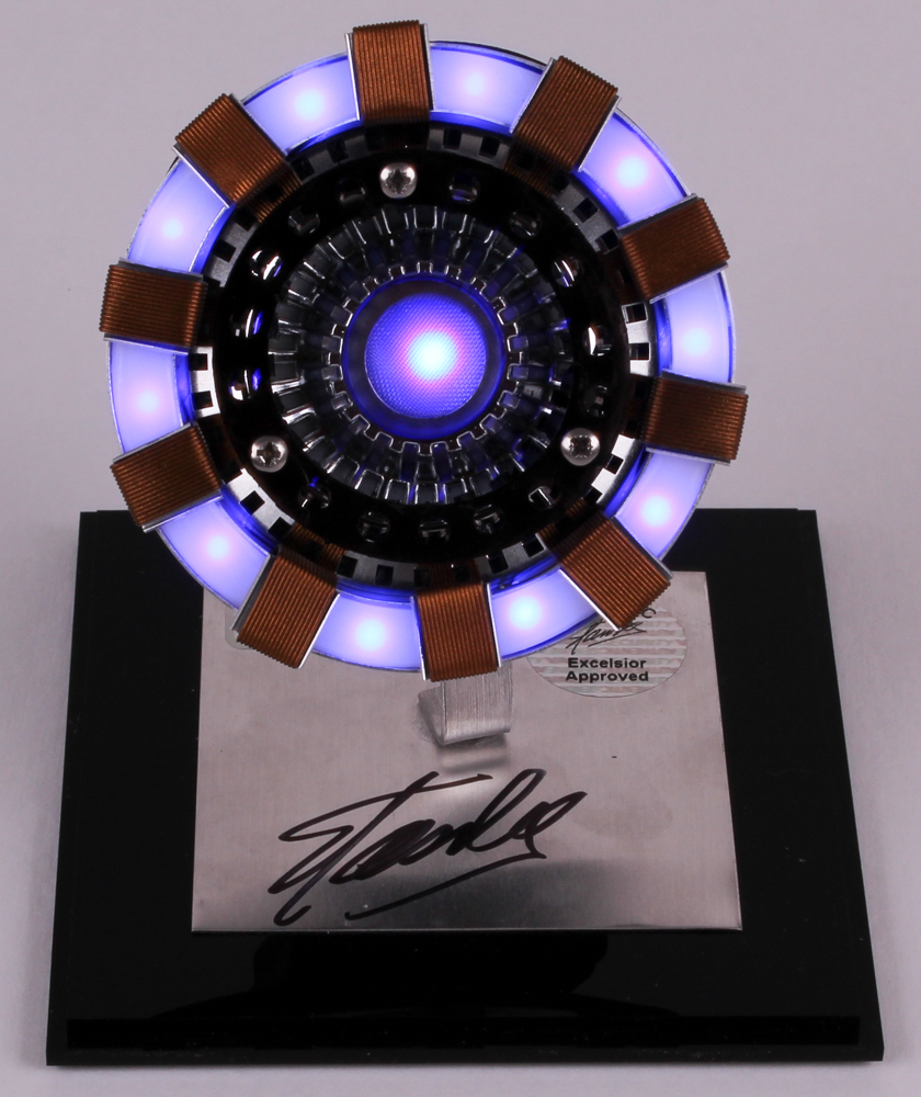Stan Lee Signed "Iron Man" Light Up Arc Reactor Movie Replica Prop with Display Case (Radtke COA & Stan Lee Hologram) at PristineAuction.com Stan Lee Signed "Iron Man" Light Up Arc Reactor Movie Replica Prop with Display Case (Radtke COA & Stan Lee Hologram) at PristineAuction.com