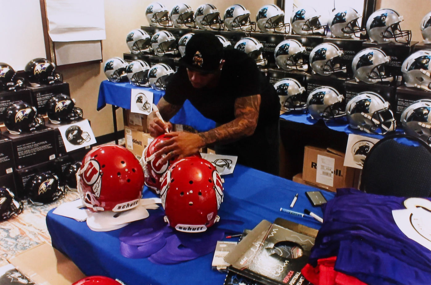 Steve Smith Sr. Signed Utah Utes Full-Size Helmet (Smith COA) at PristineAuction.com Steve Smith Sr. Signed Utah Utes Full-Size Helmet (Smith COA) at PristineAuction.com