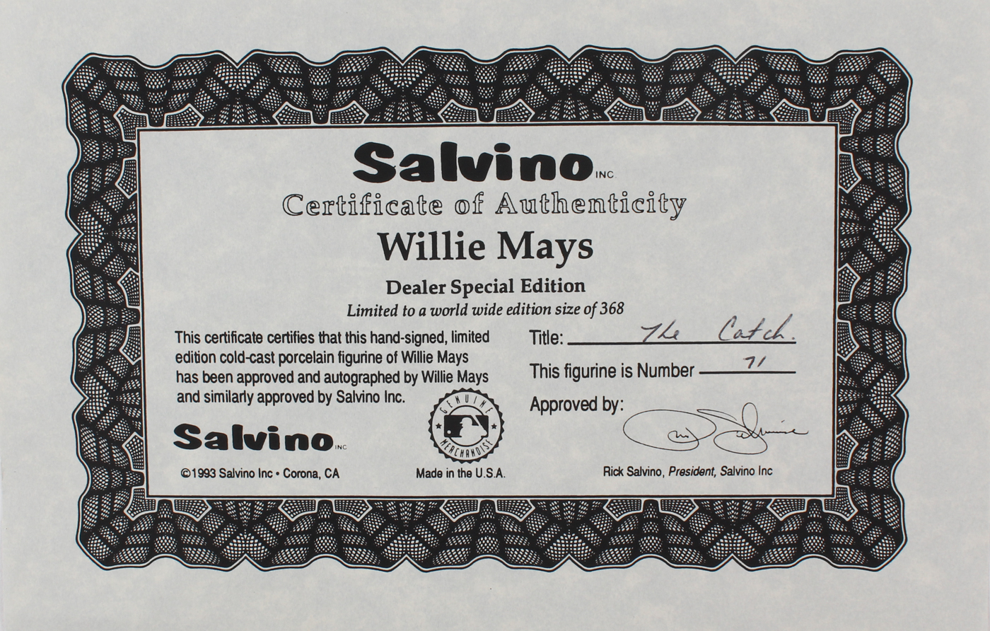 Willie Mays Signed Giants "The Catch" LE Cold Cast Porcelain Figurine (Salvino COA) at PristineAuction.com Willie Mays Signed Giants "The Catch" LE Cold Cast Porcelain Figurine (Salvino COA) at PristineAuction.com