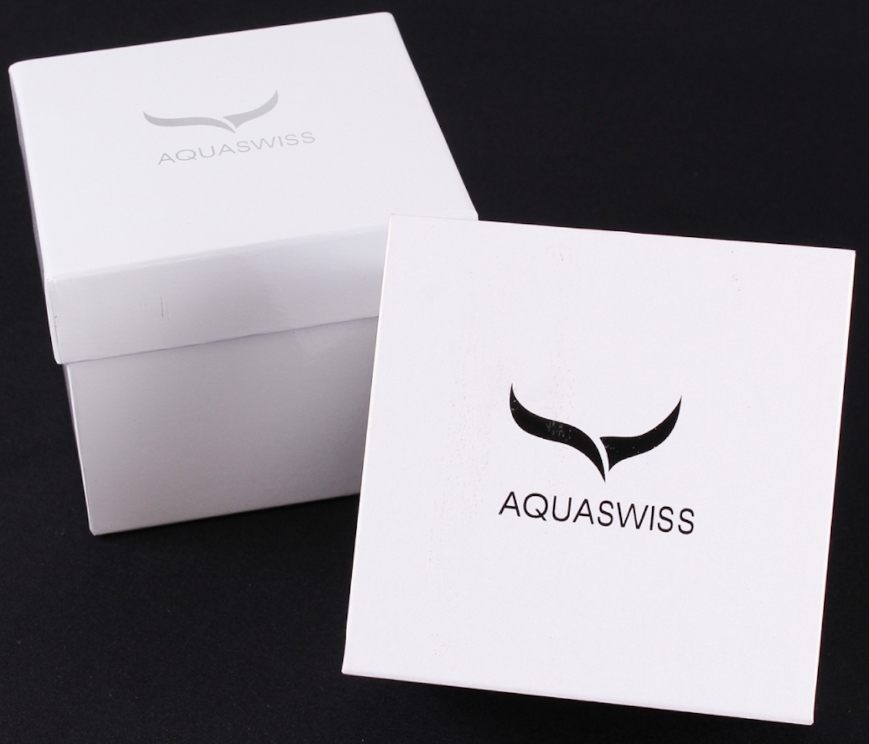 AQUASWISS Grace Ladies Diamond Watch (New) at PristineAuction.com AQUASWISS Grace Ladies Diamond Watch (New) at PristineAuction.com